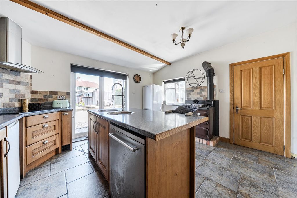Property photo 2 of 16 1486041 (23).Jpg