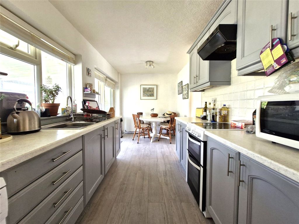 Property photo 3 of 15 Picture No. 01