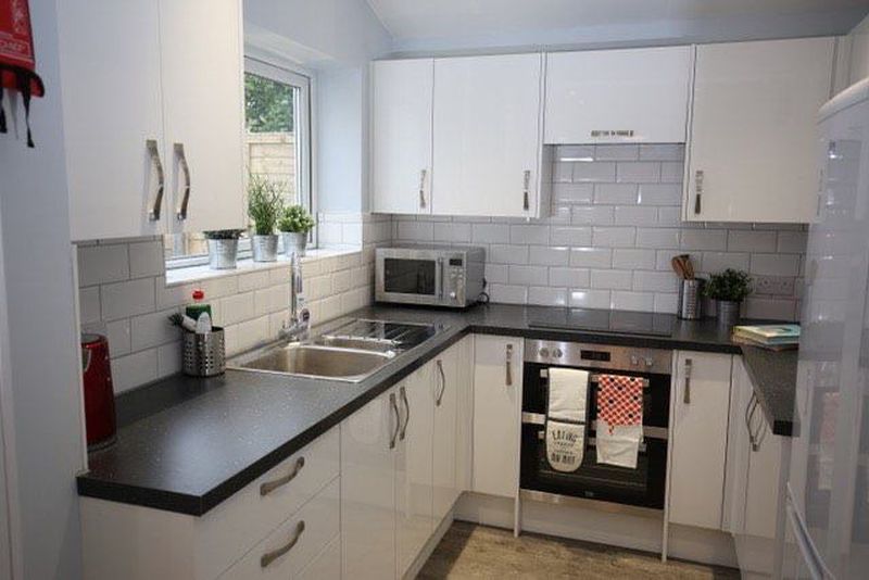 Property photo 2 of 11 Photo 16