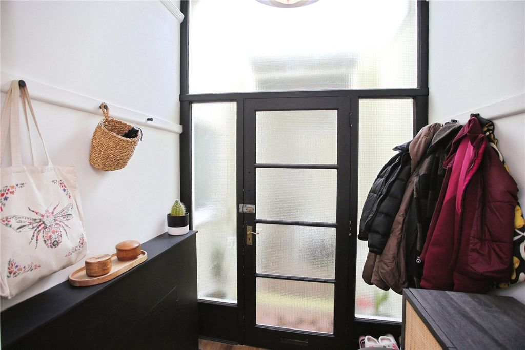 Property photo 3 of 25 Picture No. 26