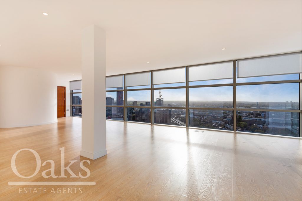 Property photo 3 of 20 Reception Room