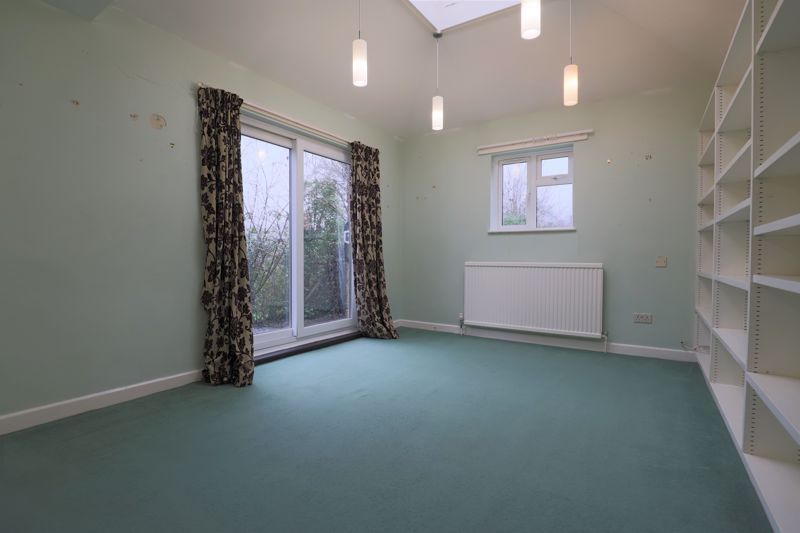 Property photo 2 of 19 Office