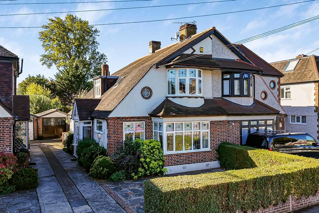 Property photo 1 of 33