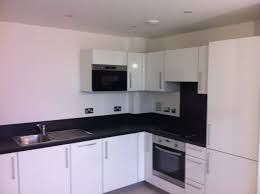 Property photo 1 of 2