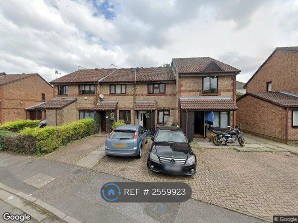 Property photo 1 of 8