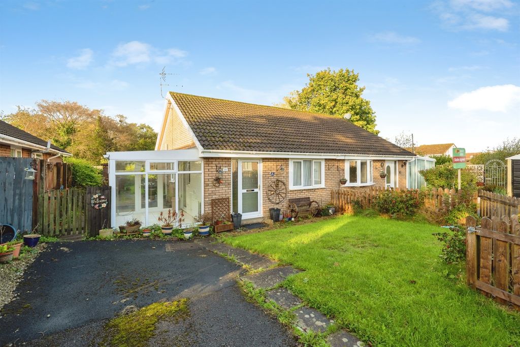 Property photo 1 of 23