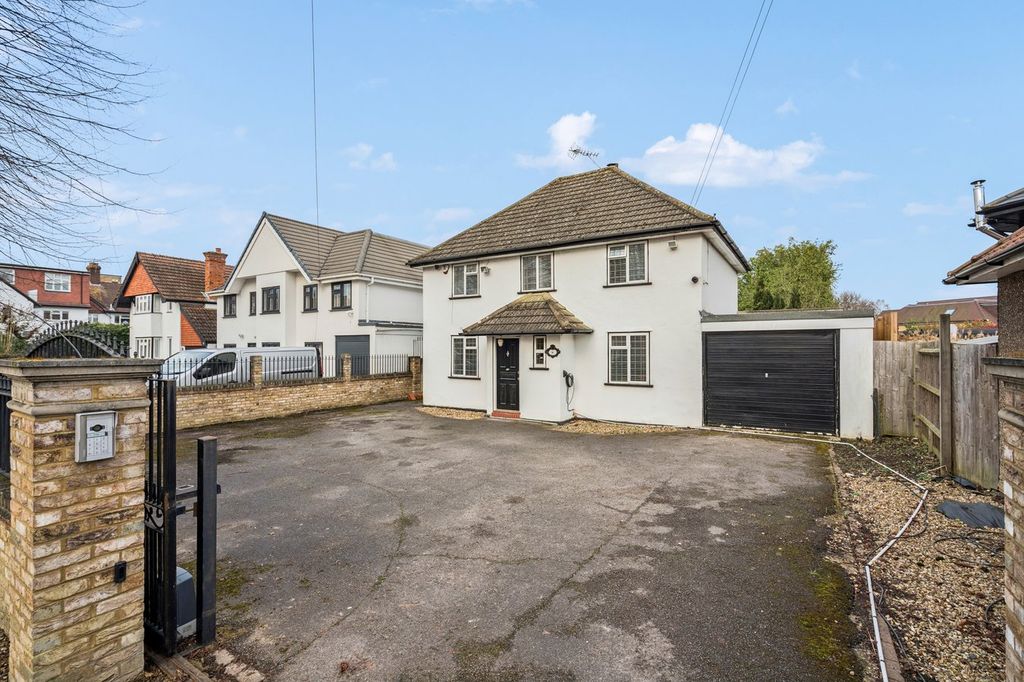 Property photo 1 of 30
