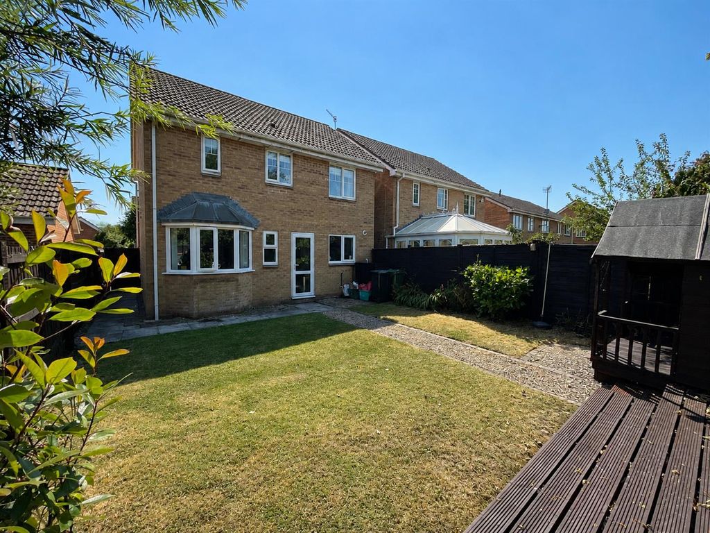 Property photo 2 of 16