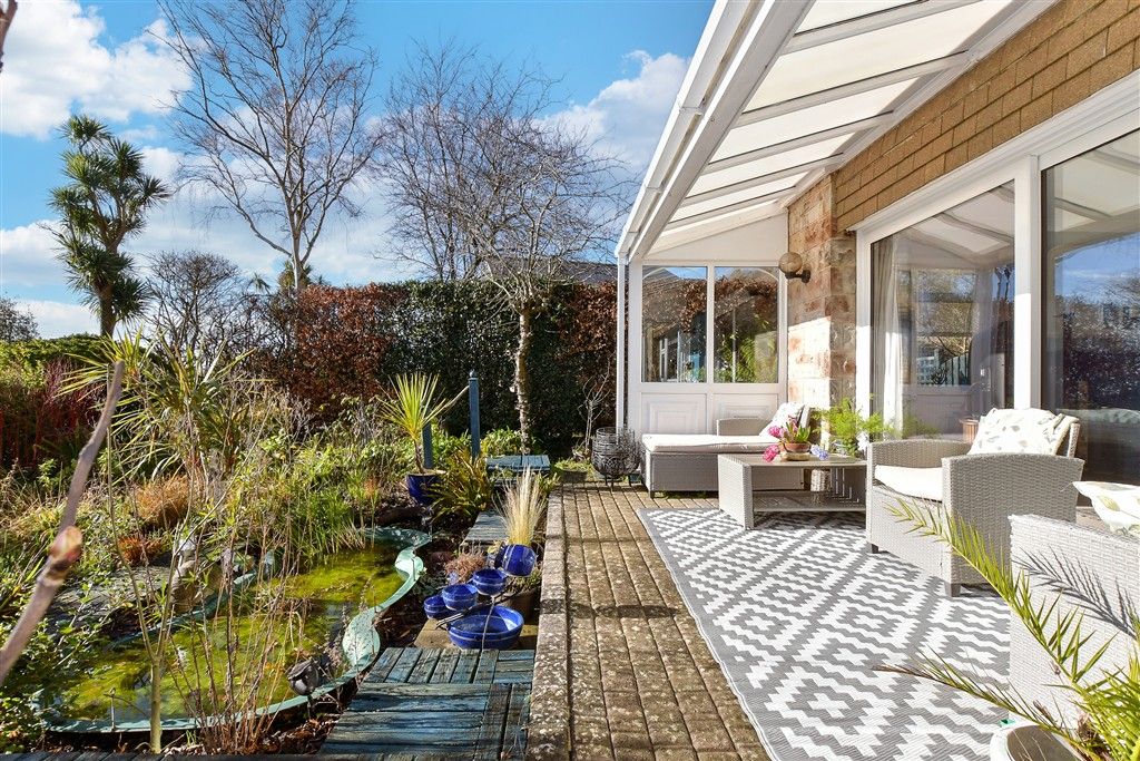 Property photo 3 of 14 External Feature