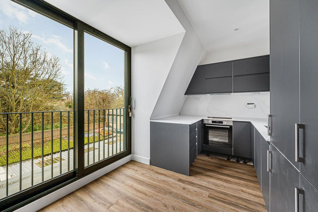 Property photo 2 of 7 Tff 47 Paddenswick Road-5.Jpg