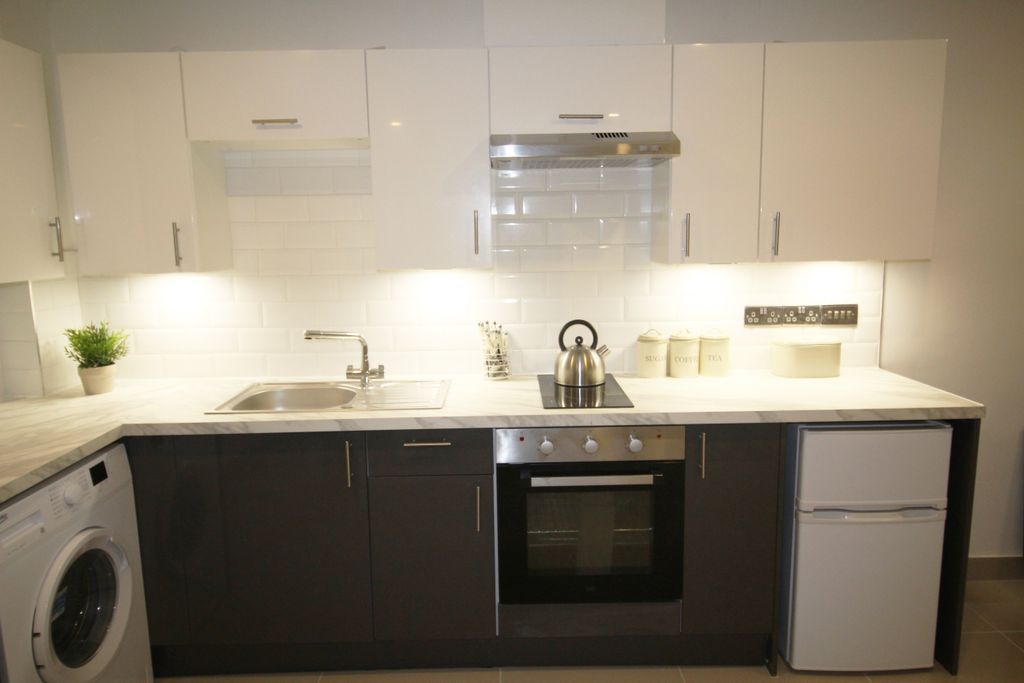 Property photo 2 of 3