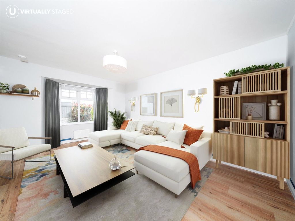 Property photo 3 of 22 Picture No. 75