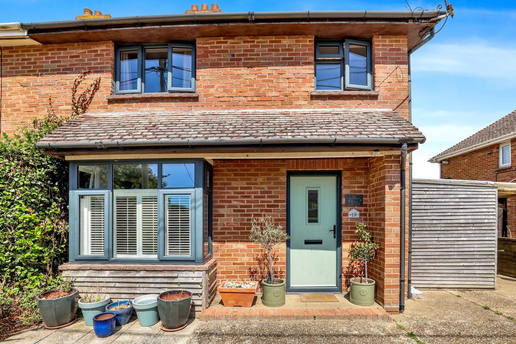 Property photo 1 of 24