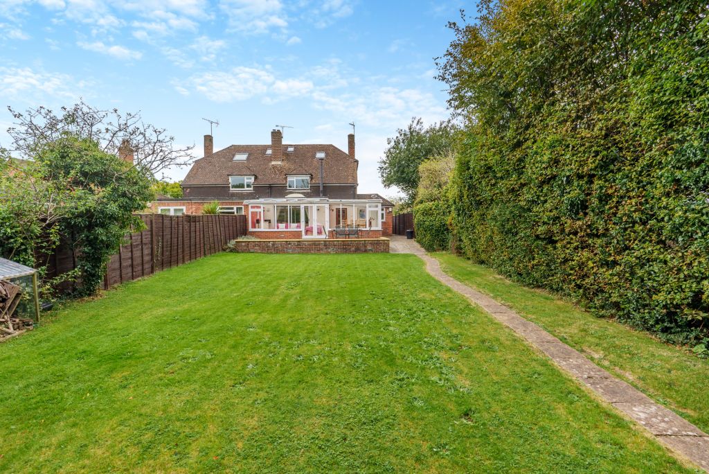 Property photo 2 of 12