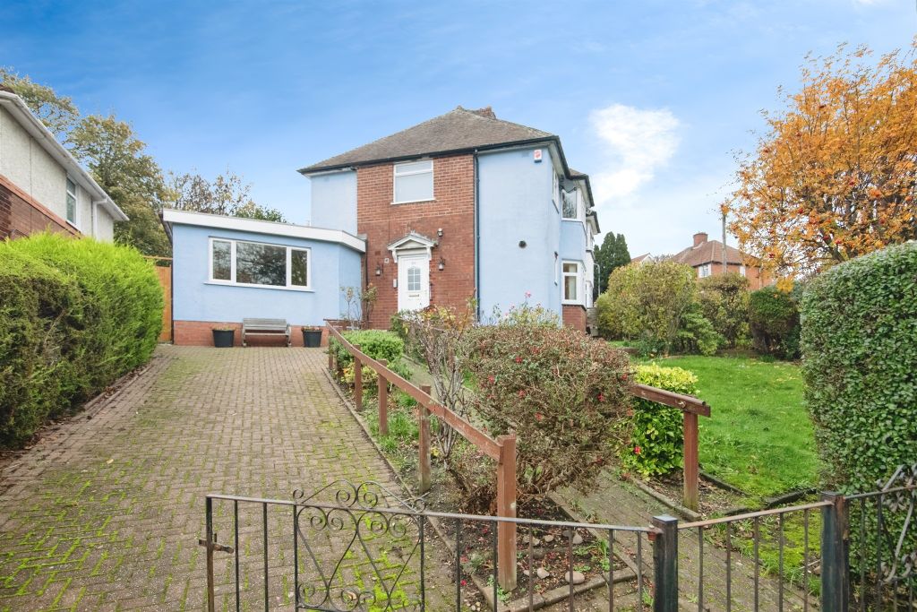 Property photo 1 of 17