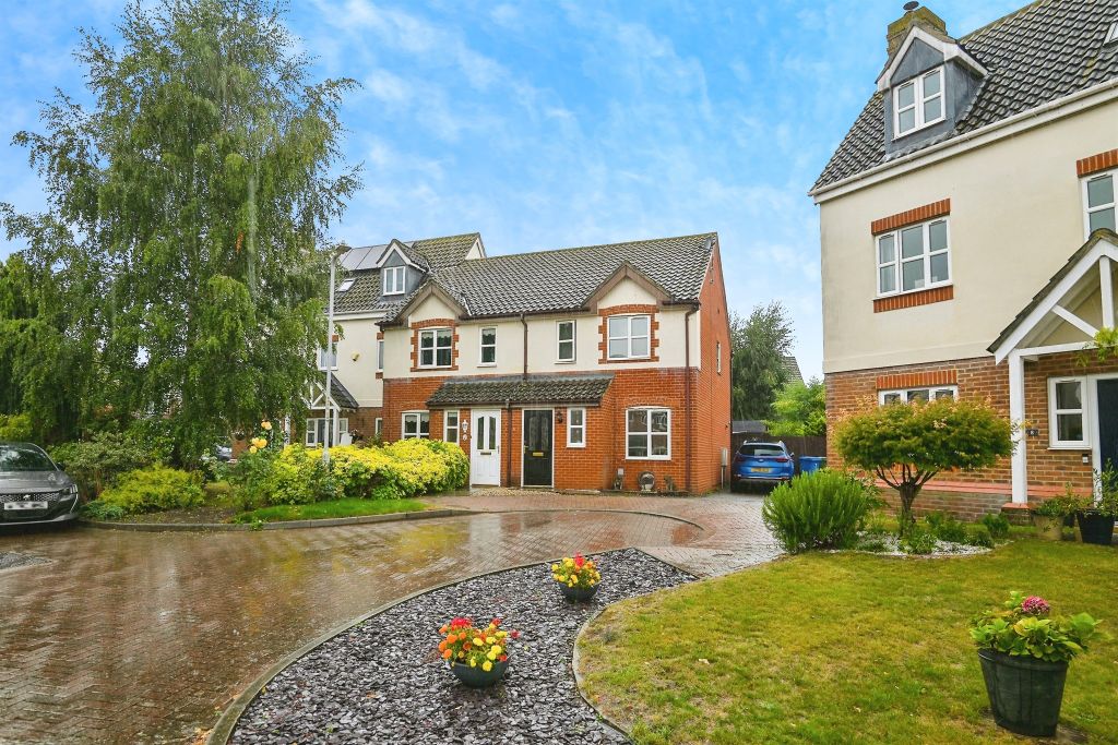 Property photo 2 of 14
