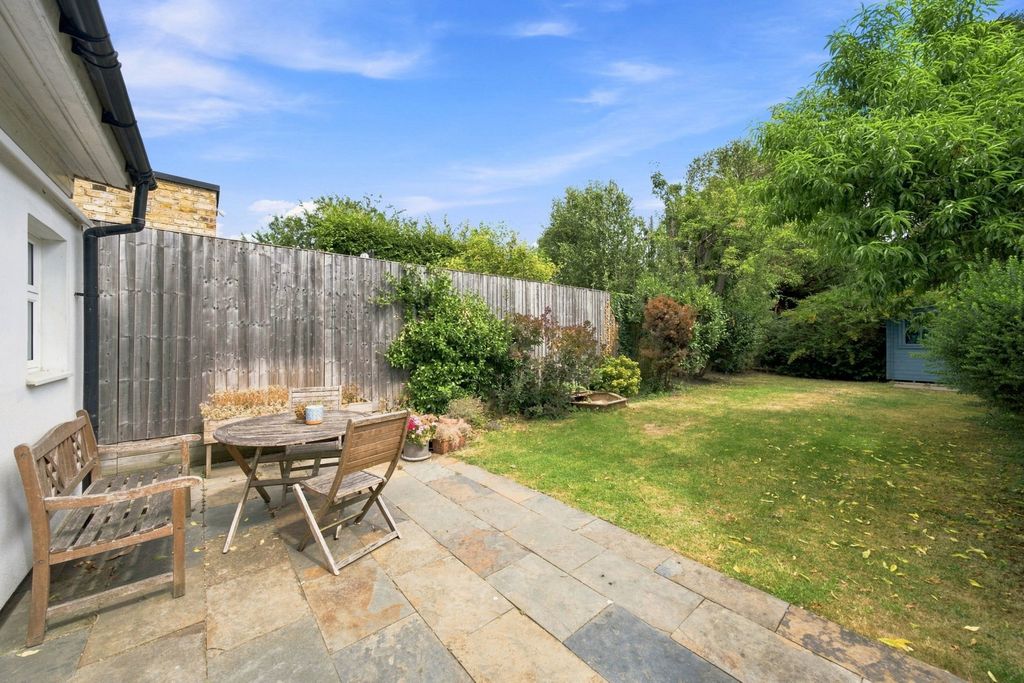 Property photo 3 of 16