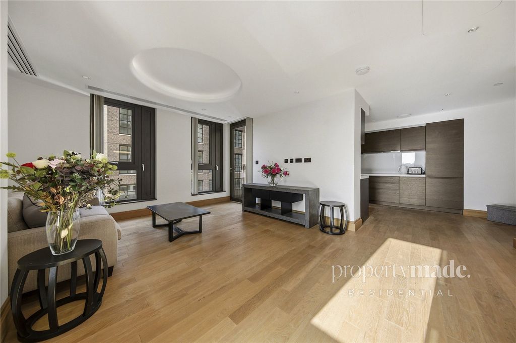 Property photo 3 of 29 Picture No. 30