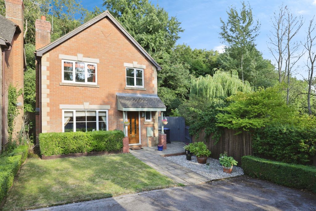 Property photo 1 of 19