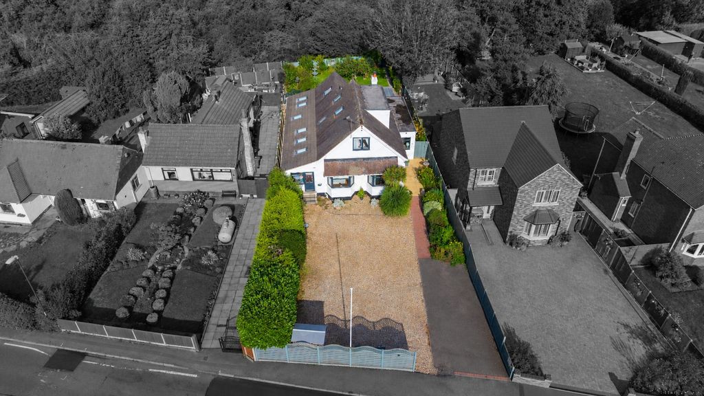 Property photo 1 of 36 5422212