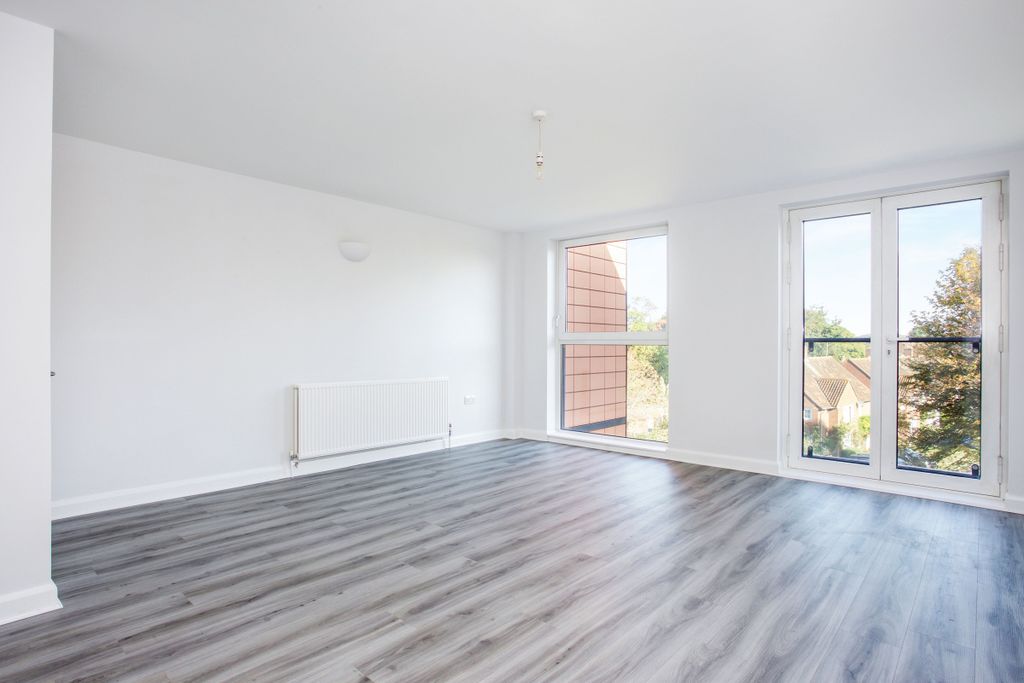 Property photo 3 of 7 17E47c7B-2Cf4-476B-8