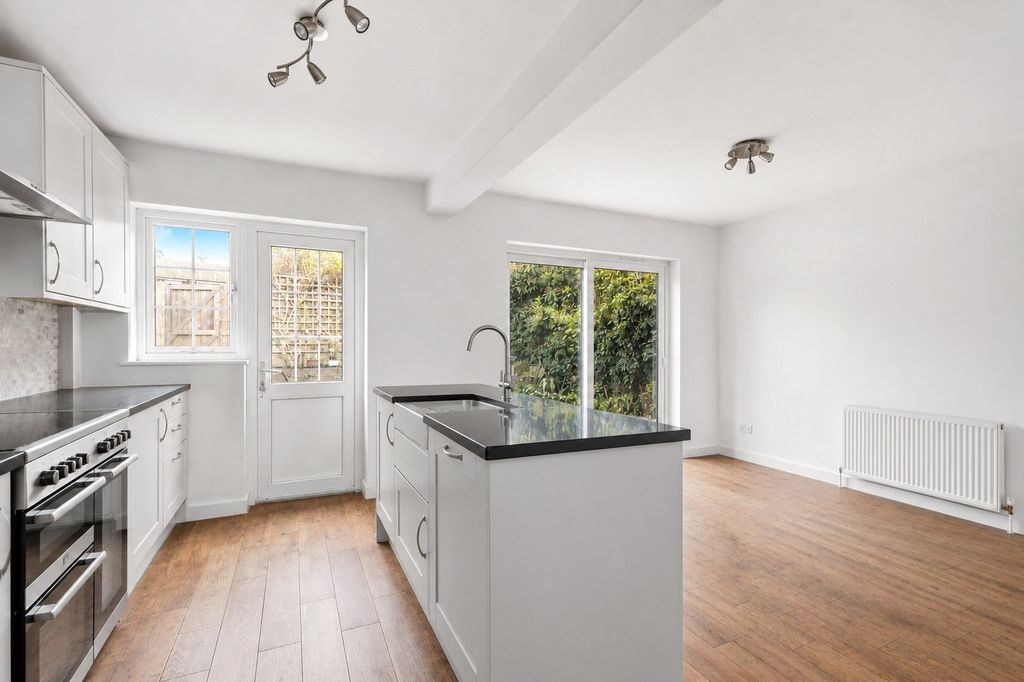 Property photo 1 of 16 Picture No. 61