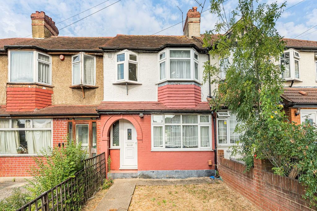 Property photo 1 of 18