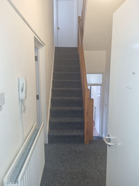 Property photo 2 of 18 Photo 1