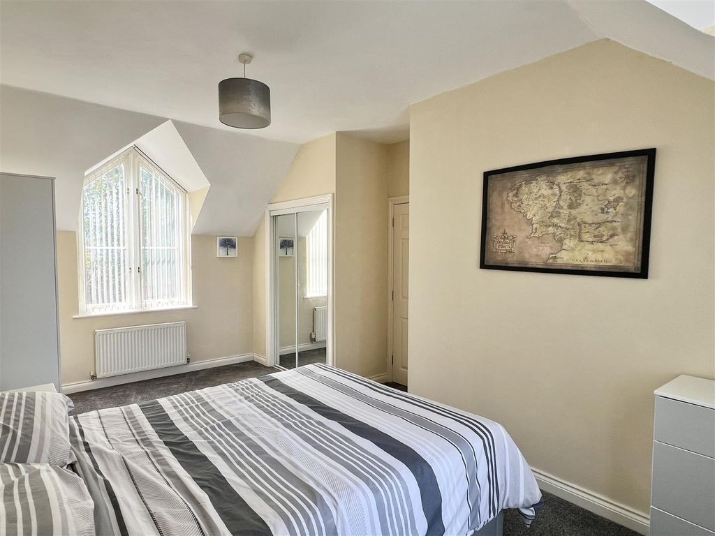 Property photo 3 of 13 Img_E1022.Jpg