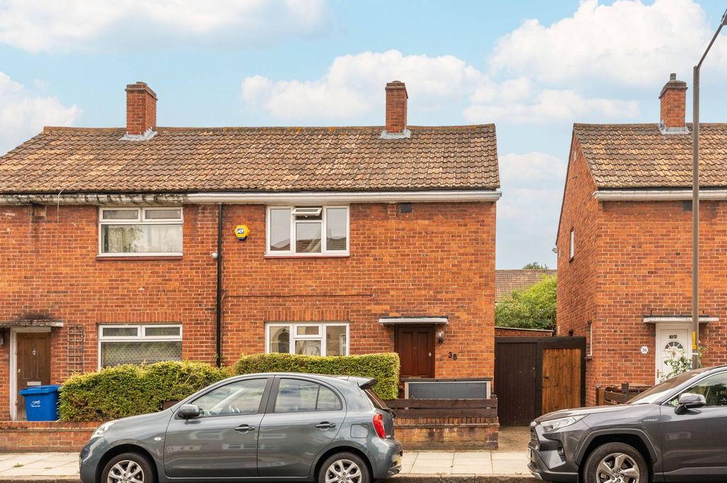 Property photo 2 of 13