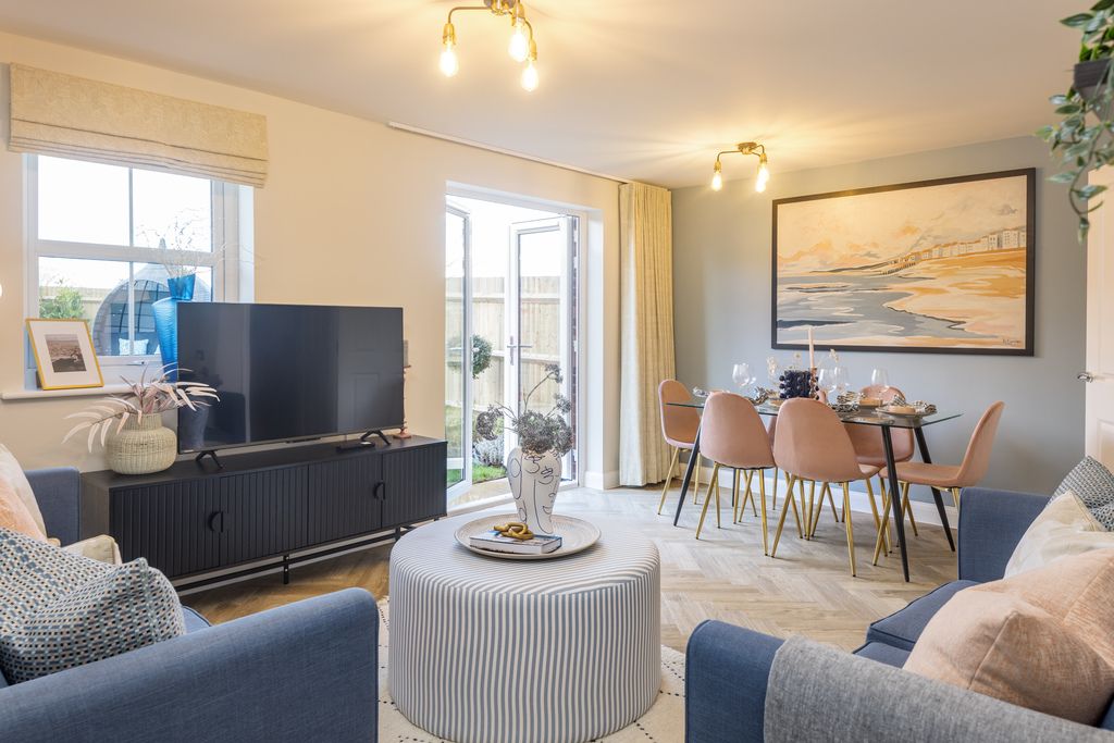 Property photo 2 of 8 Internal Shot Of The Dining/Living Area In The Portmore