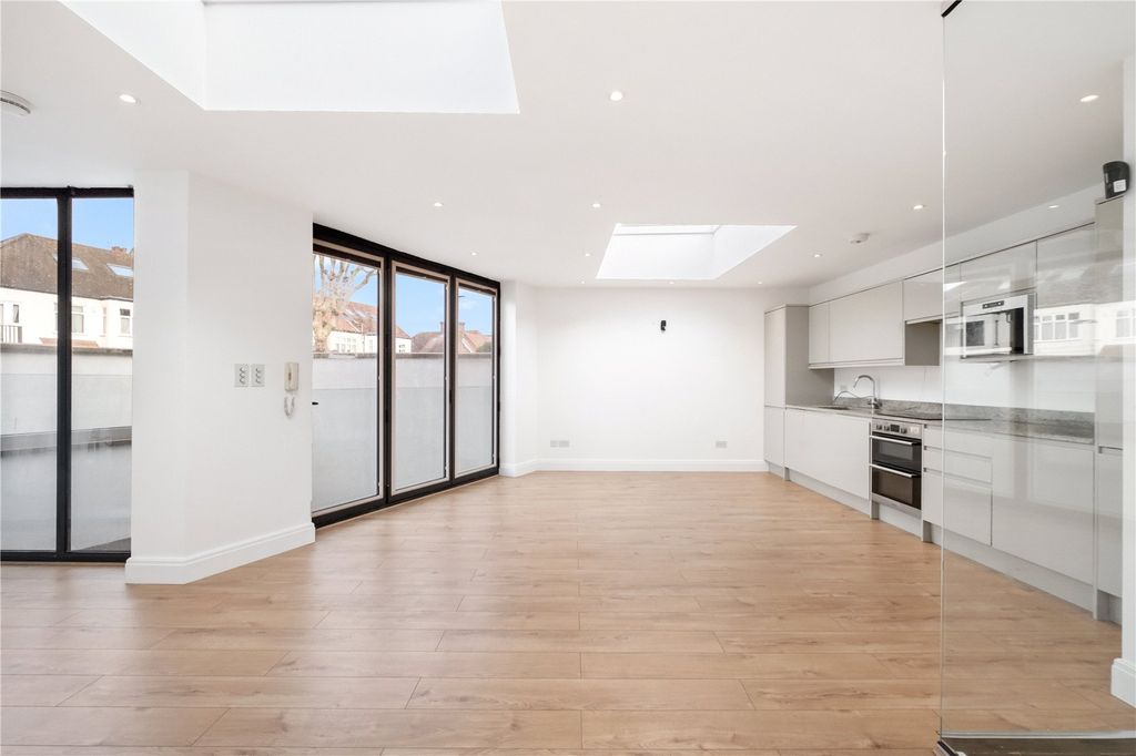 Property photo 2 of 15 Reception Room