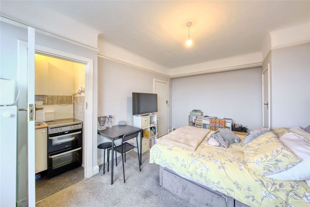 Property photo 2 of 8 Picture No. 04