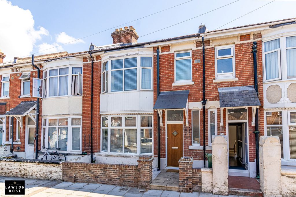 Property photo 1 of 44