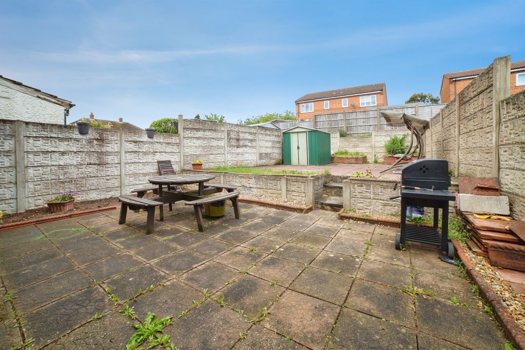 Property photo 2 of 18