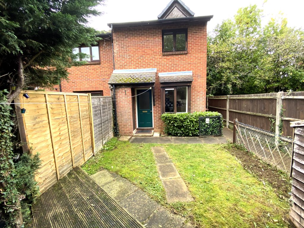 Property photo 1 of 7