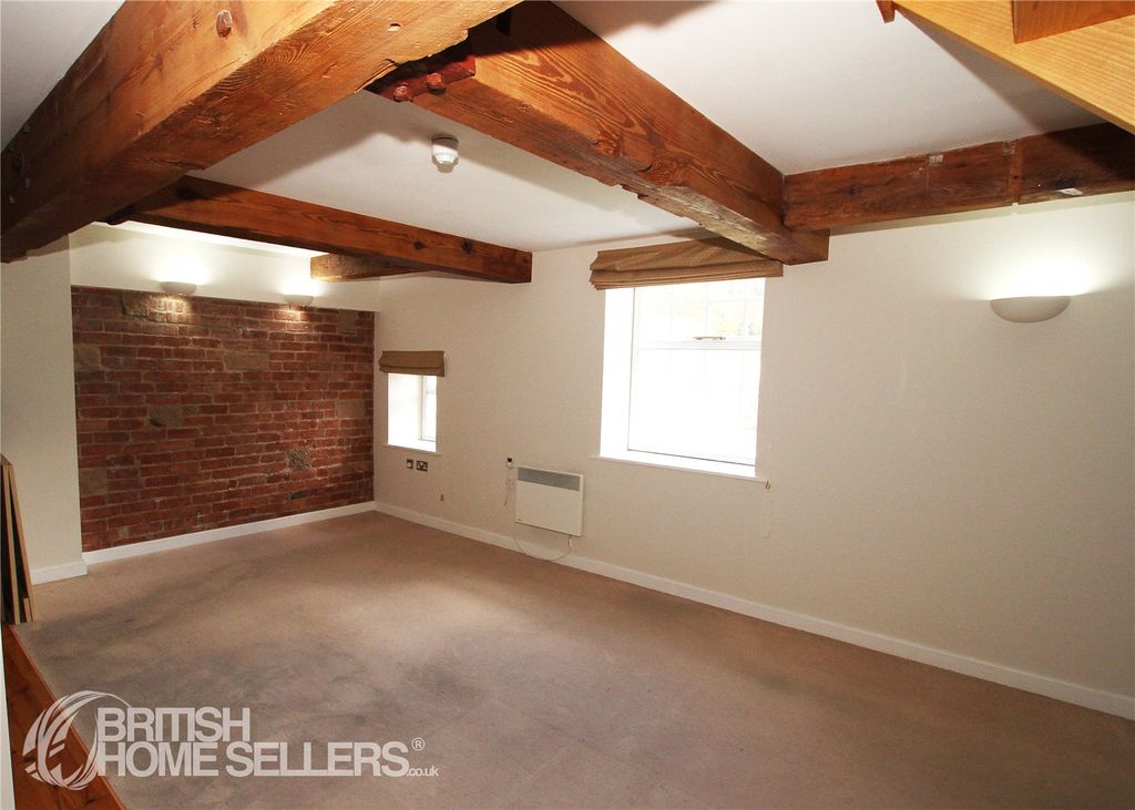 Property photo 3 of 19 Picture No. 05