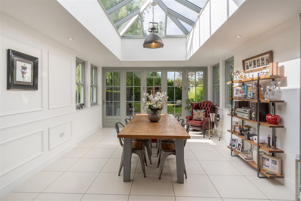 Property photo 3 of 29 Panfield-34.Jpg