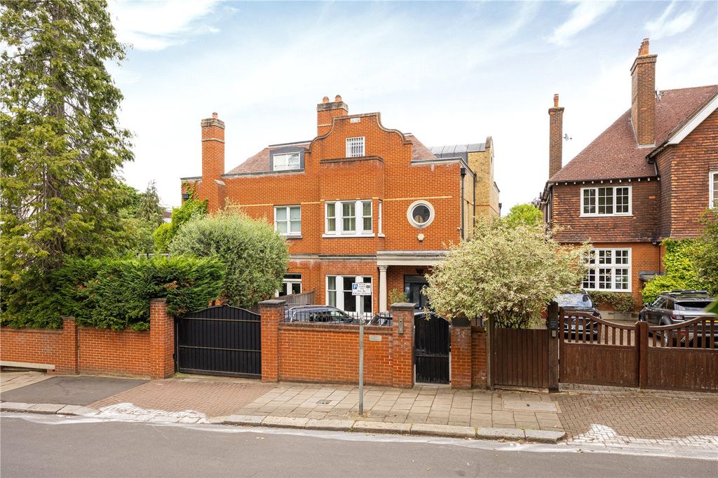 Property photo 1 of 16 Picture No. 18