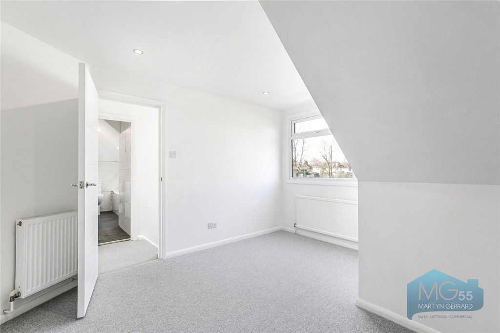 Property photo 3 of 11 Picture No. 05