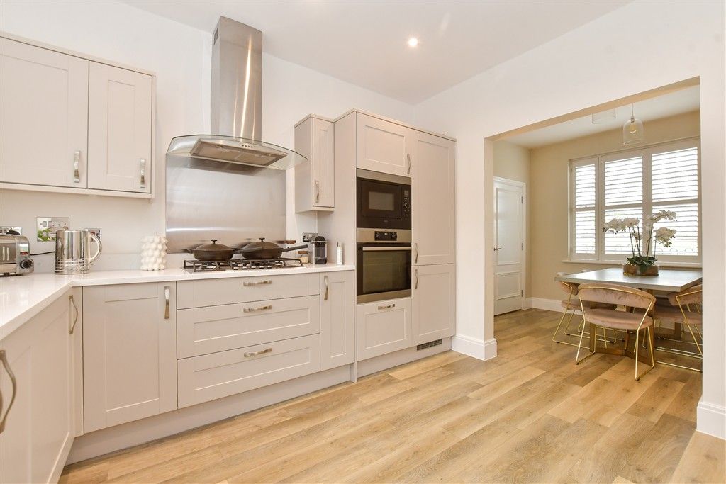 Property photo 2 of 14 Internal Lifestyle Photograph