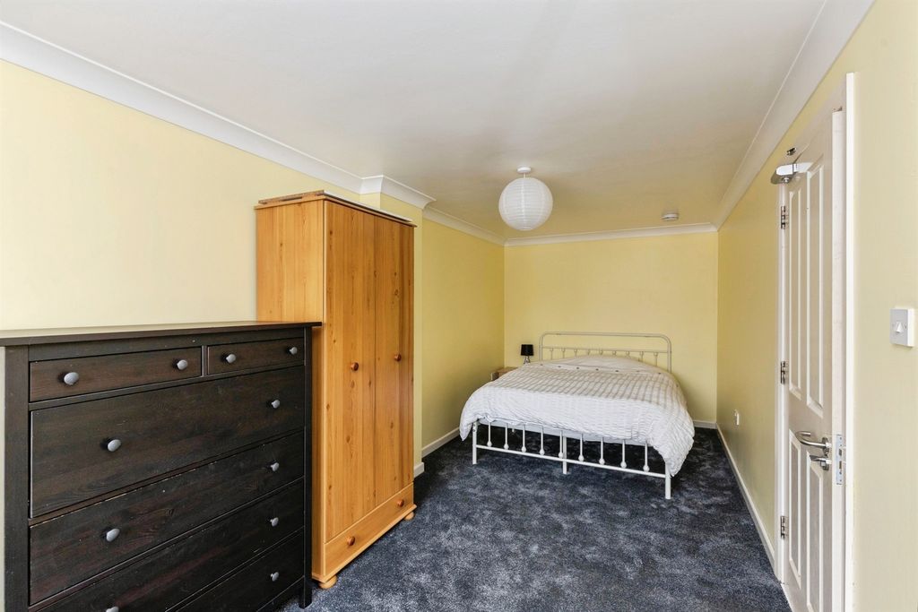 Additional image 14 of 4 bed property for saleBaverstock Road, Poole BH12