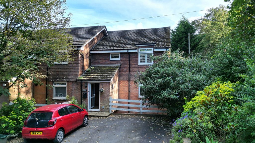 Property photo 1 of 6