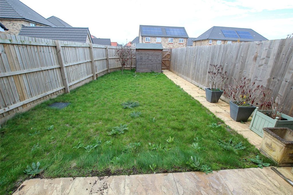 Property photo 2 of 16