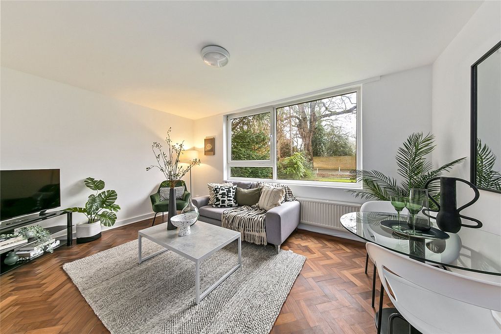 Property photo 2 of 7 Picture No. 08