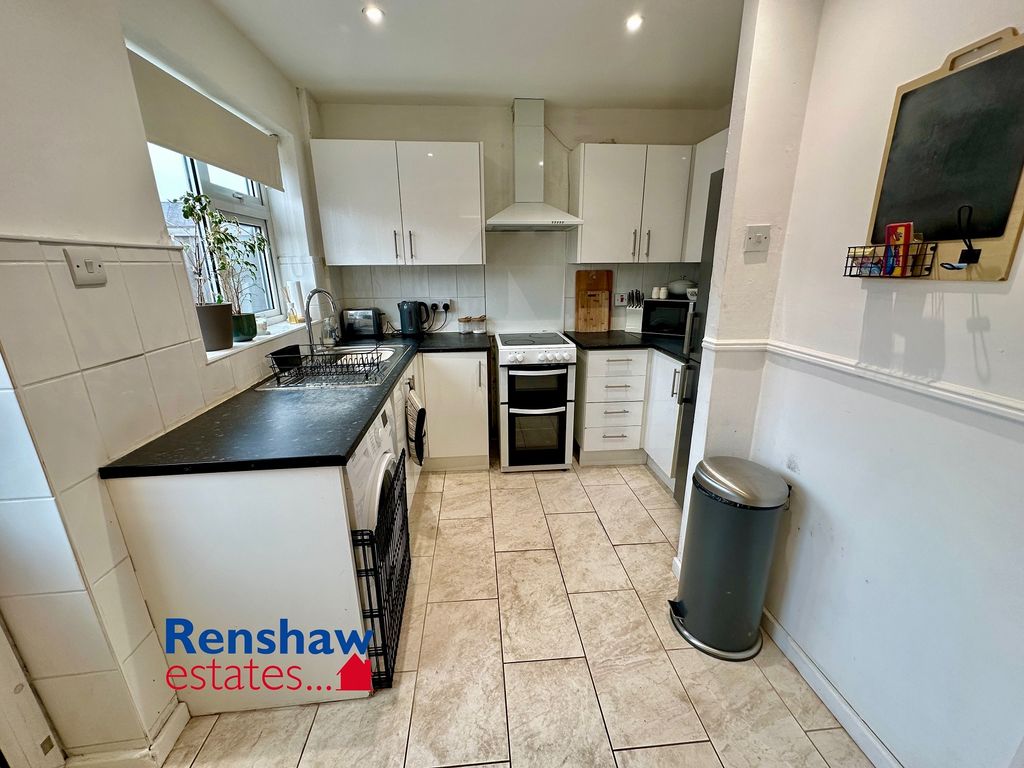 Property photo 3 of 13 K (1)