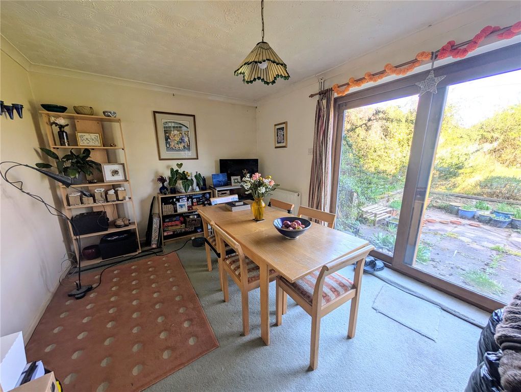 Property photo 3 of 12 Picture No. 17