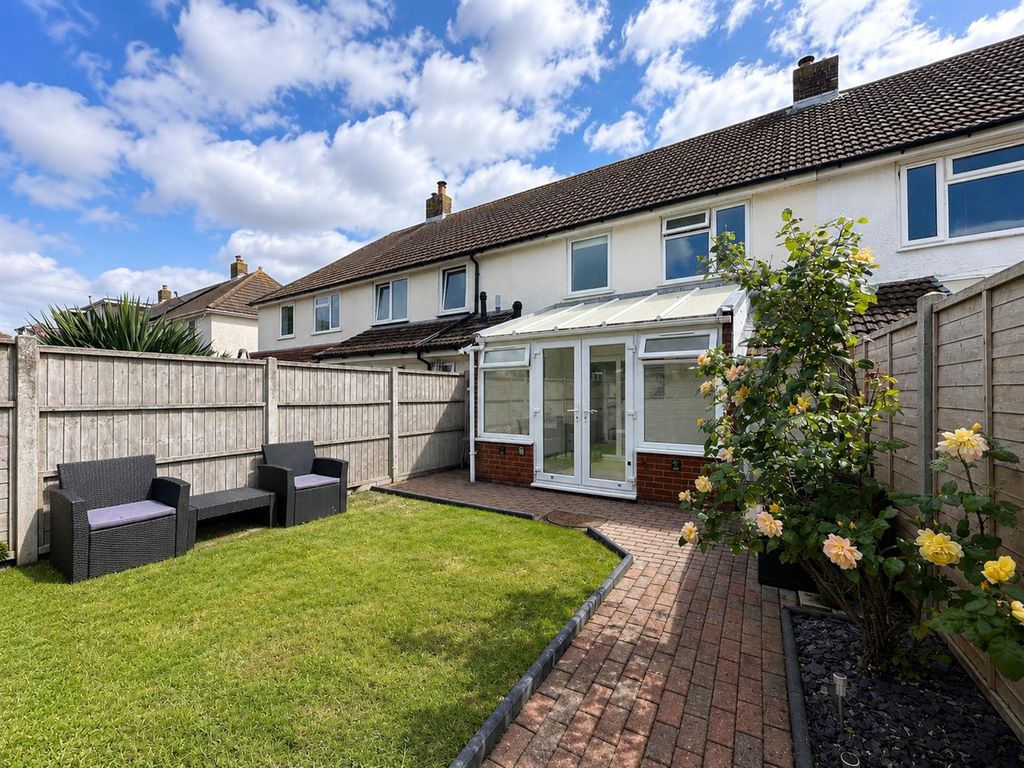 Property photo 1 of 16 Bb8Be390-Da7B-483A-951c-92Eff150c579.Png