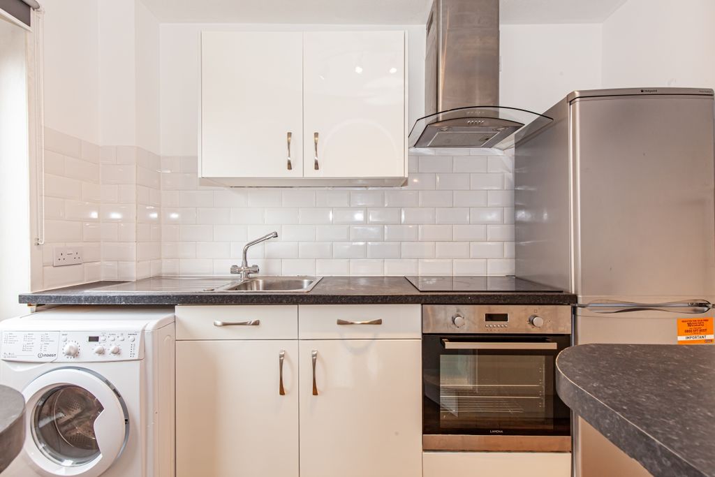 Property photo 3 of 8 145165