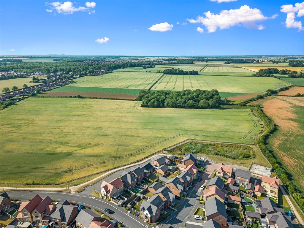 Property photo 3 of 33 Dji_20250619174132_0017_D.Jpg